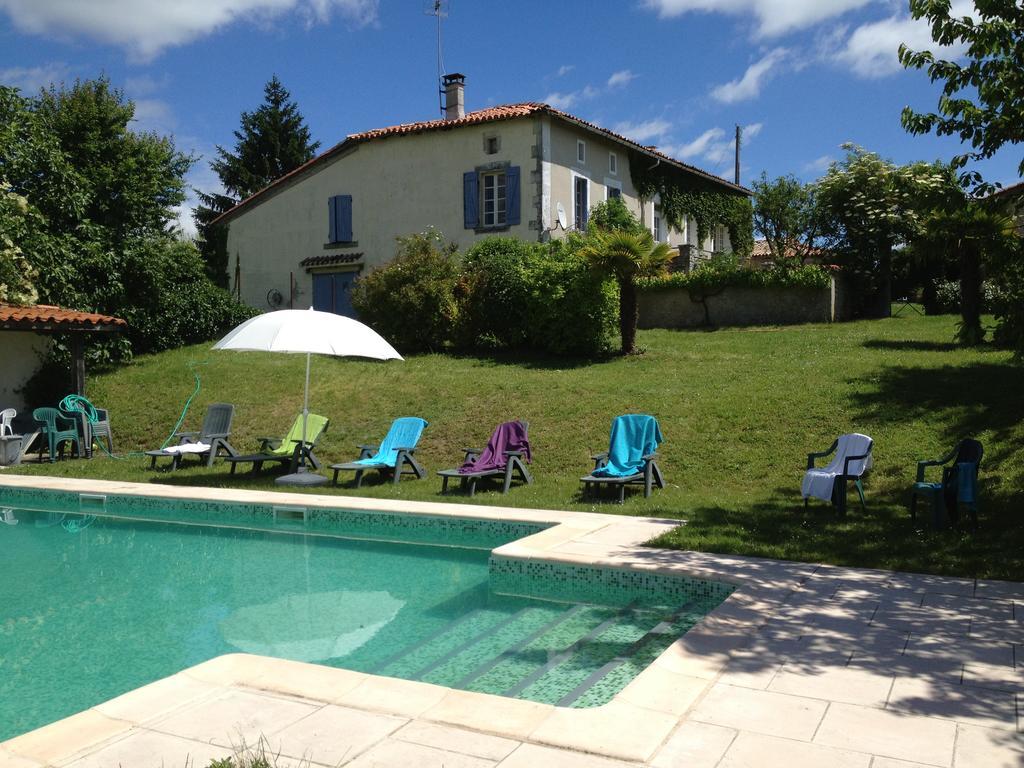 Chez Sarrazin Villa Brossac Ngoại thất bức ảnh